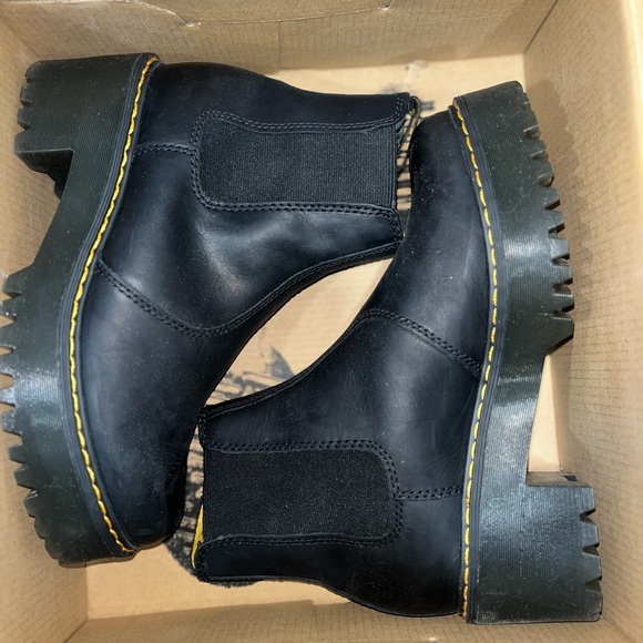 Dr.MARTENS BLACK PLATFORM ROMETTY BOOTS SIZE 6 - Picture 9 of 11